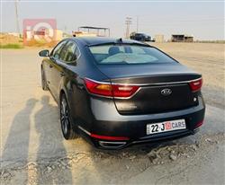 كيا كادينزا